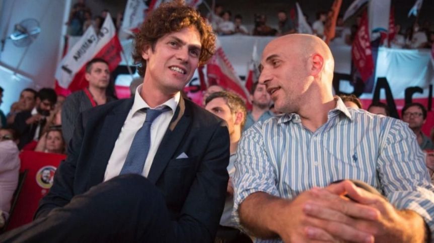 La negociación secreta que metió al radicalismo y a Lousteau en un río revuelto