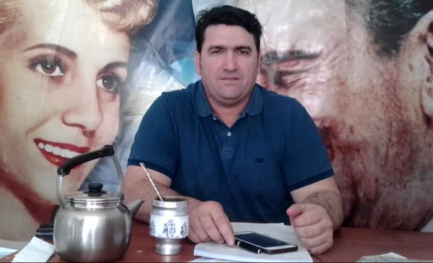 “Quieren una mesa chica para que el partido funcione como una pequeña escribanía”