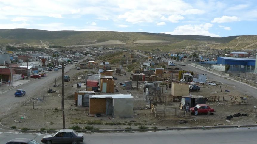 Qué pasa con el área de Tierras de Comodoro: un funcionario operativo afuera y el de arriba que bien gracias