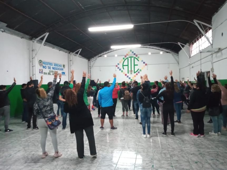 ATE apuntó contra Vidal por el aumento por decreto y lo calificó como “insuficiente”