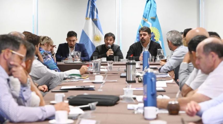 ¡No hay plata! Torres reúne a los Intendentes para mostrar los números y pedir austeridad