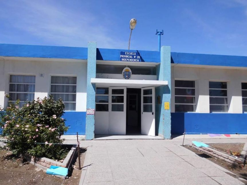 Provincia transfirió fondos a dos municipios para mantenimiento de escuelas