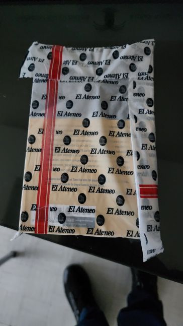“Tres empanadas”: la curiosa caracterización de un exdiputado rionegrino a una reconocida librería